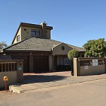 HOUSE KEEPER – Triple Palms BED AND BREAKFAST